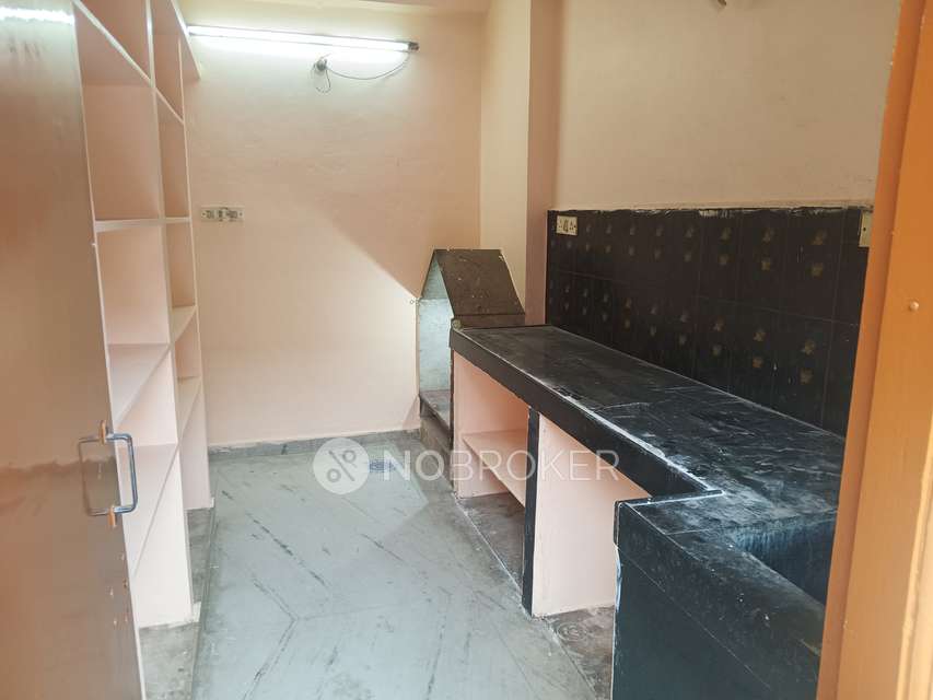 2 BHK Flat In Raj Towers Kukatpally, Kukatpally For Sale  In Eenadu Colony