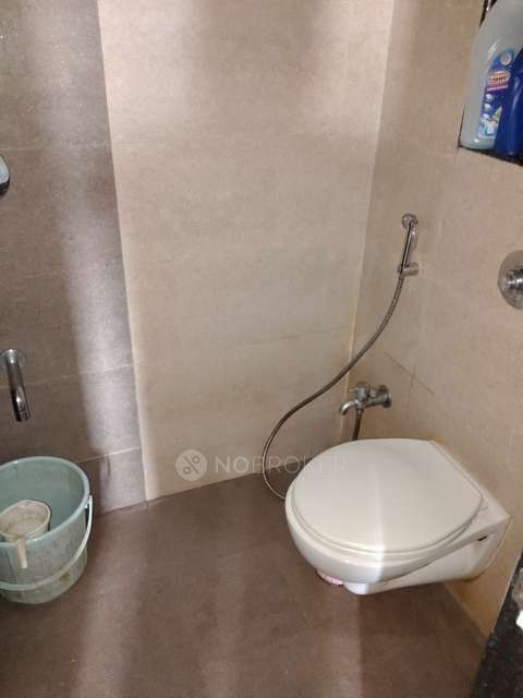 1 BHK Flat In Chandak Nishchay For Sale  In Dahisar East