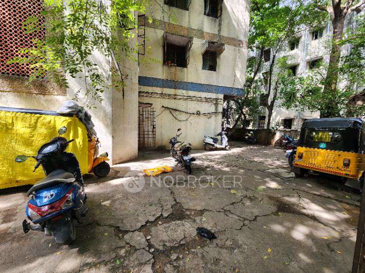 1 BHK Flat In Bank Of India Building For Sale  In #58, 2nd Cross St, Minor Trustpuram, Kodambakkam, Chennai, Tamil Nadu 24, India