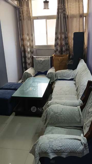 2 BHK Flat In Mahagun Puram For Sale  In Mahagunpuram