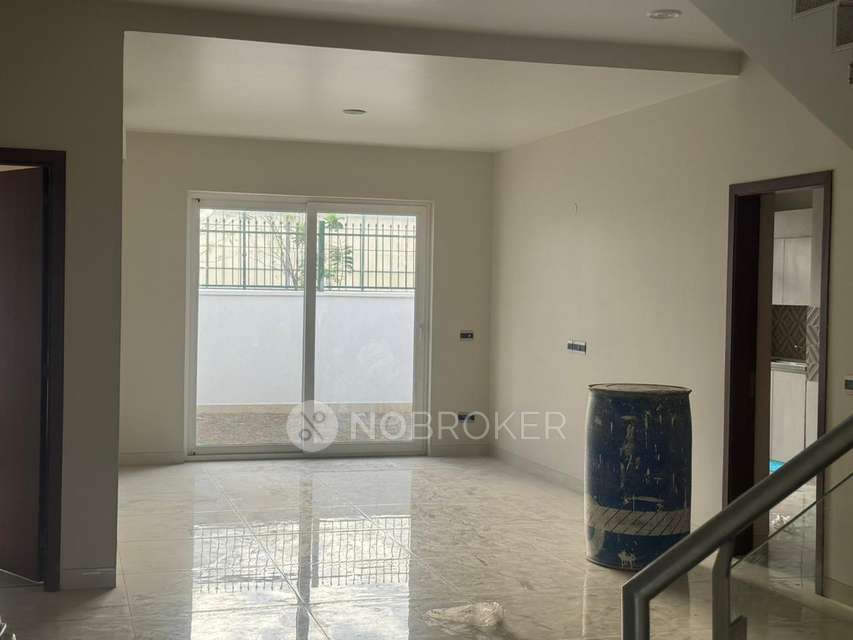 4 BHK Villa In Central Park Flower Valley for Rent  In  Badshahpur