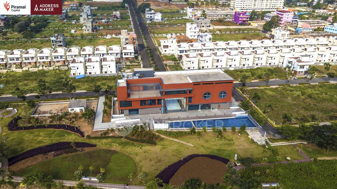 Plot For Sale  In The Lake View Address In Electronic City