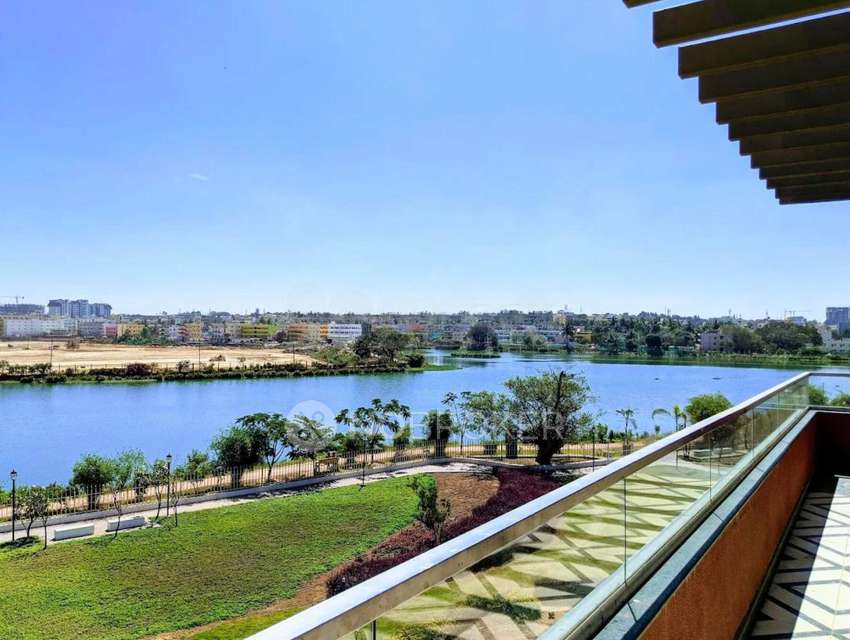 Plot For Sale  In The Lake View Address In Electronic City