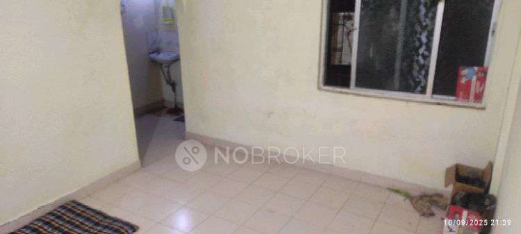 Single Room for Male In 1 BHK  In Rajyog Residency In Old Sangvi