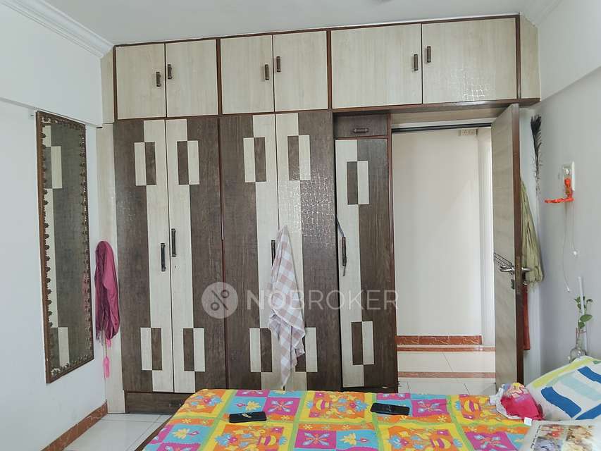 2 BHK Flat In Twin Tower Chs For Sale  In Andheri East