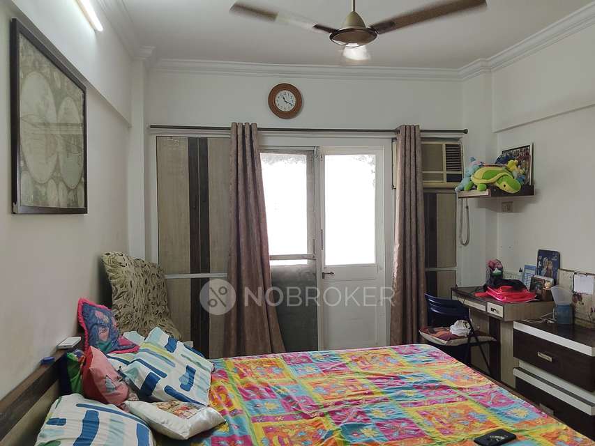 2 BHK Flat In Twin Tower Chs For Sale  In Andheri East