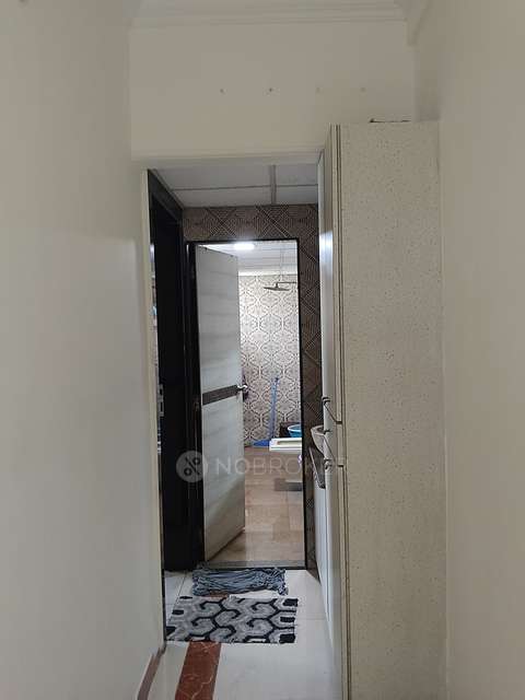 2 BHK Flat In Twin Tower Chs For Sale  In Andheri East