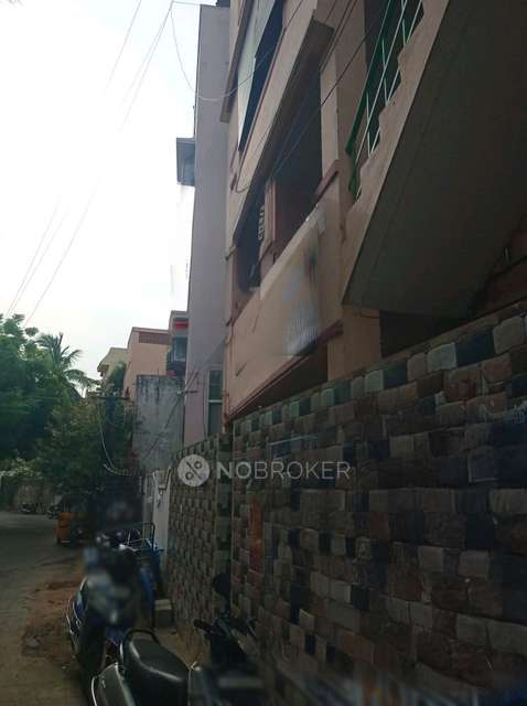 PG for Boys in Nungambakkam