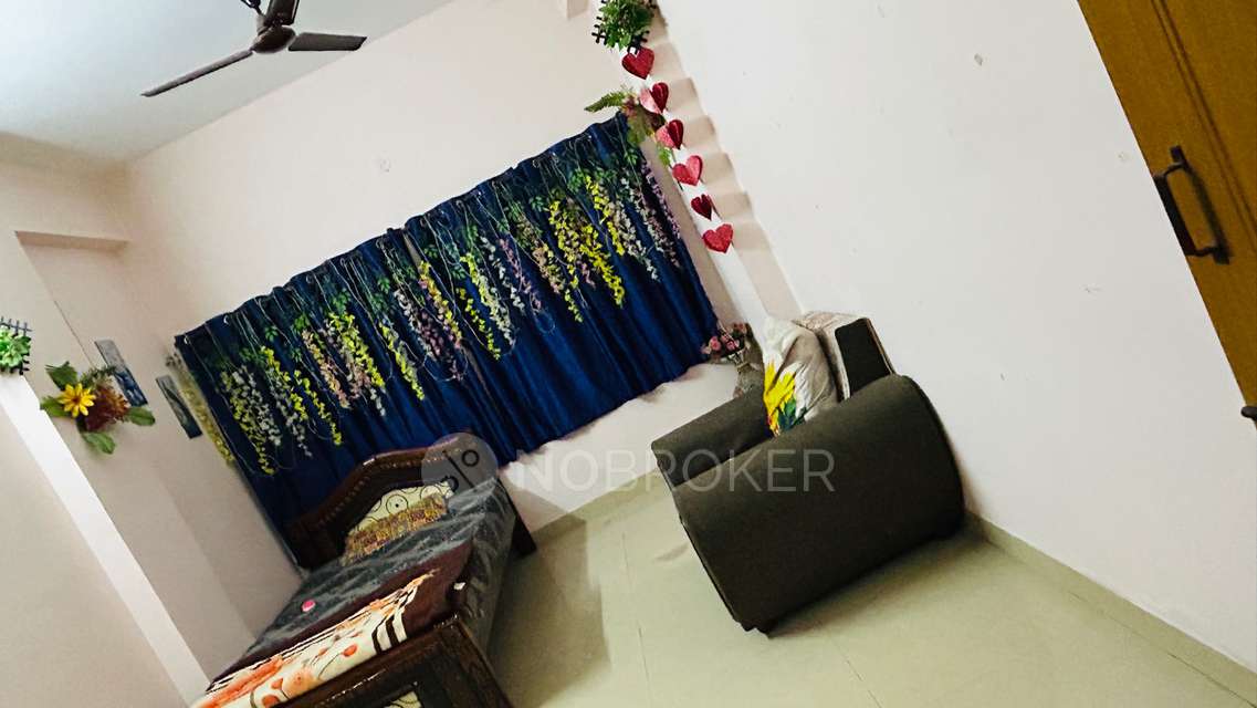 Shared Room for Female In 2 BHK  In Ayyappa Society In Madhapur