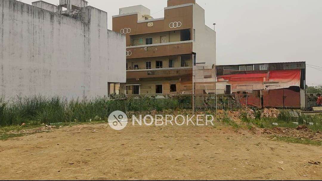 Plot For Sale  In Thoraipakkam Omr Food Street