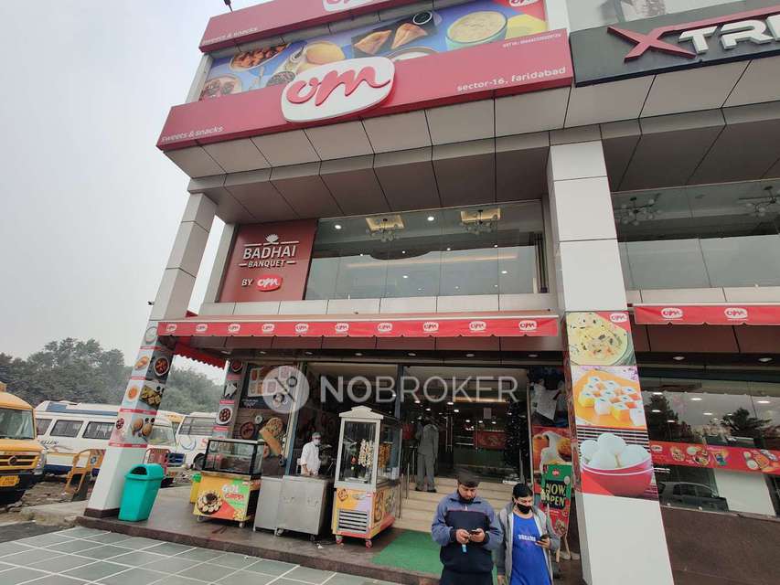 Shop in Sector 16, Faridabad for Rent 