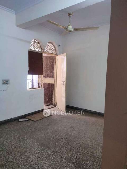 2 BHK Flat In Everest Apartments, Kalkaji Extension For Sale  In Kalkaji Extension