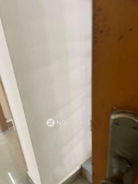 4+ BHK Flat For Sale  In Pallikaranai