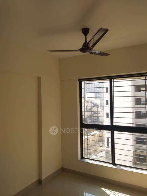 1 BHK Flat In Lodha Crown Dombivali For Sale  In Dombivli East