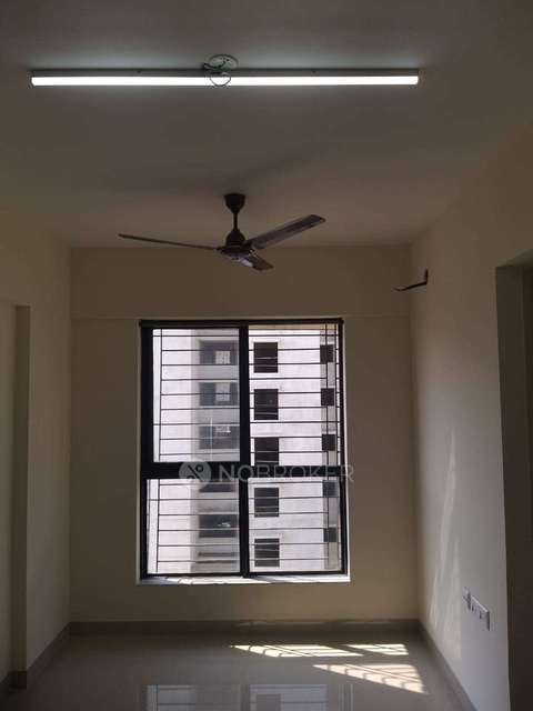 1 BHK Flat In Lodha Crown Dombivali For Sale  In Dombivli East