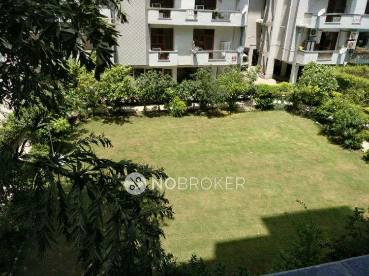 3 BHK Flat In Mahagun Manor For Sale  In Sector 50