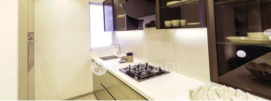 2 BHK Flat In Platinum Life For Sale  In Andheri West