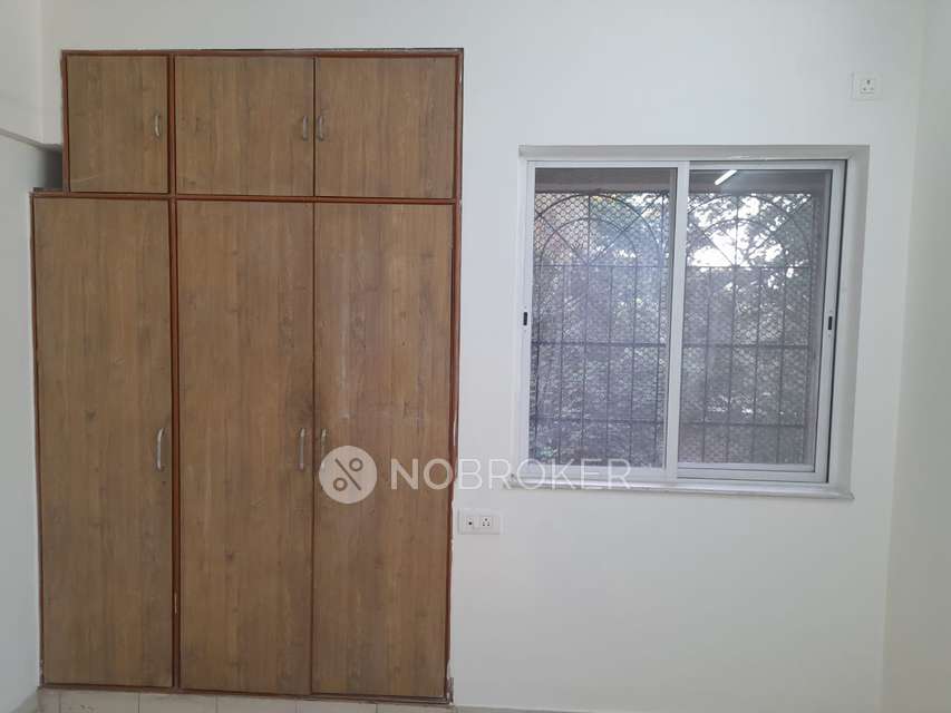 2 BHK Flat In Vijay Vijay Park, Kasarvadavali For Sale  In Kasarvadavali