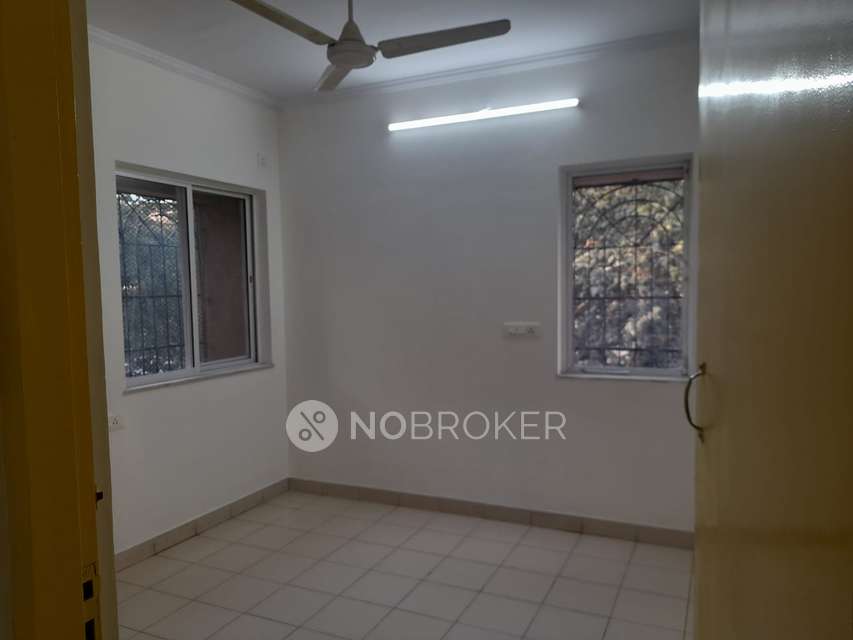 2 BHK Flat In Vijay Vijay Park, Kasarvadavali For Sale  In Kasarvadavali