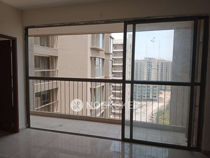 2 BHK Flat In Skyi Star Town for Rent  In Bhukum