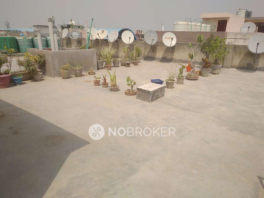 2 BHK Flat In Shree Apartment, Gulab Bagh, Uttam Nagar For Sale In Uttam Nagar