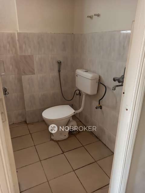 2 BHK Flat In Zara Aavaas For Sale  In Sector 104