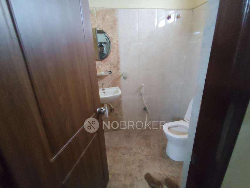 3 BHK Flat In Raunaq Homes For Sale  In Upperpally