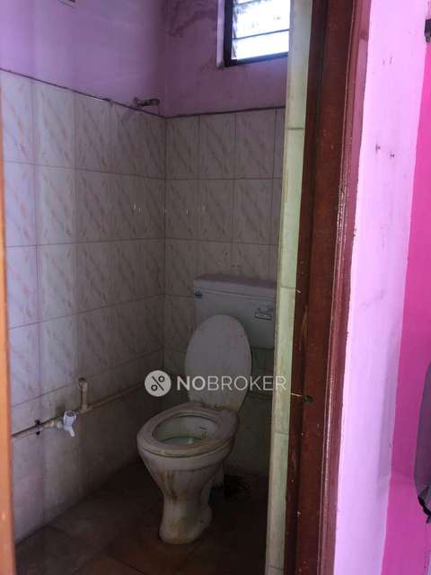 2 BHK Flat In Sri Sai Srinivasa Apartment, Mayuri Nager For Sale  In Ramachandrapuram