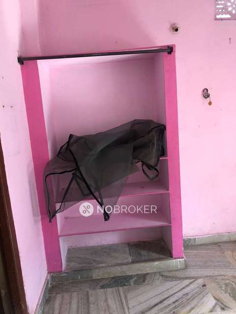 2 BHK Flat In Sri Sai Srinivasa Apartment, Mayuri Nager For Sale  In Ramachandrapuram