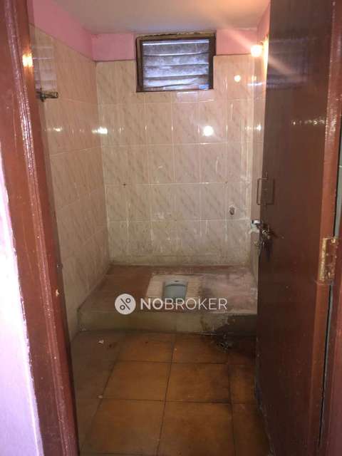 2 BHK Flat In Sri Sai Srinivasa Apartment, Mayuri Nager For Sale  In Ramachandrapuram