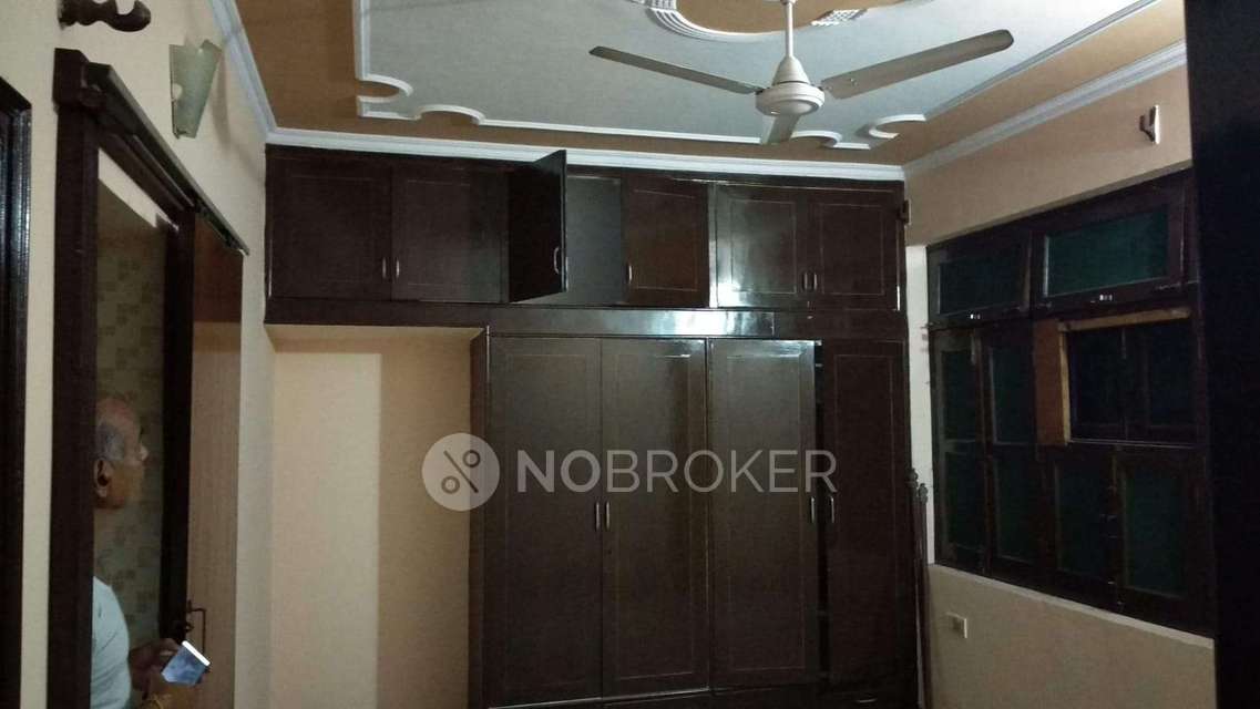 1 BHK House for Rent  In Sector 22b