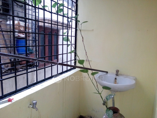 1 BHK Flat In Amalya Bhavan  for Rent  In Miyapur