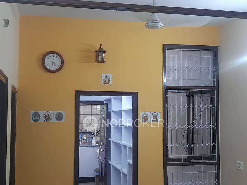2 BHK Flat In Uday Apartments for Rent  In Rbi Colony