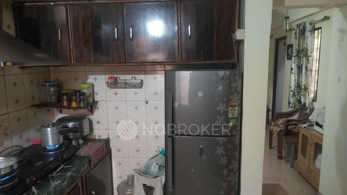 2 BHK Flat In Sheela Park Society Vishrantwadi for Rent  In Kumar Samrudhi Society