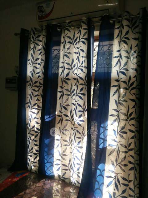 3 BHK Flat In Sector 14 Rwa, Sector 14 for Rent  In Sector 14