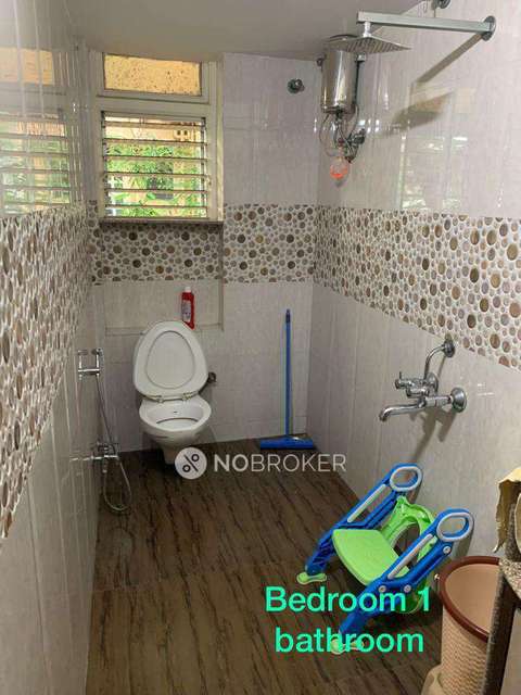 2 BHK Flat In Dar-ul-khalil For Sale  In Colaba