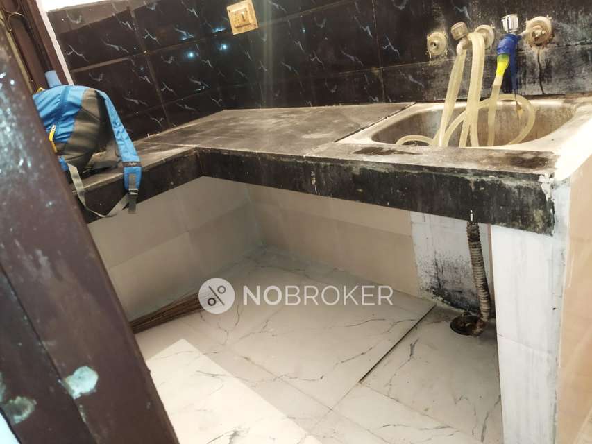 1 BHK Flat For Sale  In  Shalimar Garden