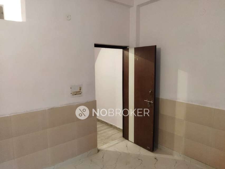 1 BHK Flat For Sale  In  Shalimar Garden