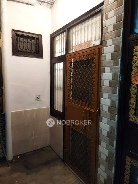 1 BHK Flat For Sale  In  Shalimar Garden