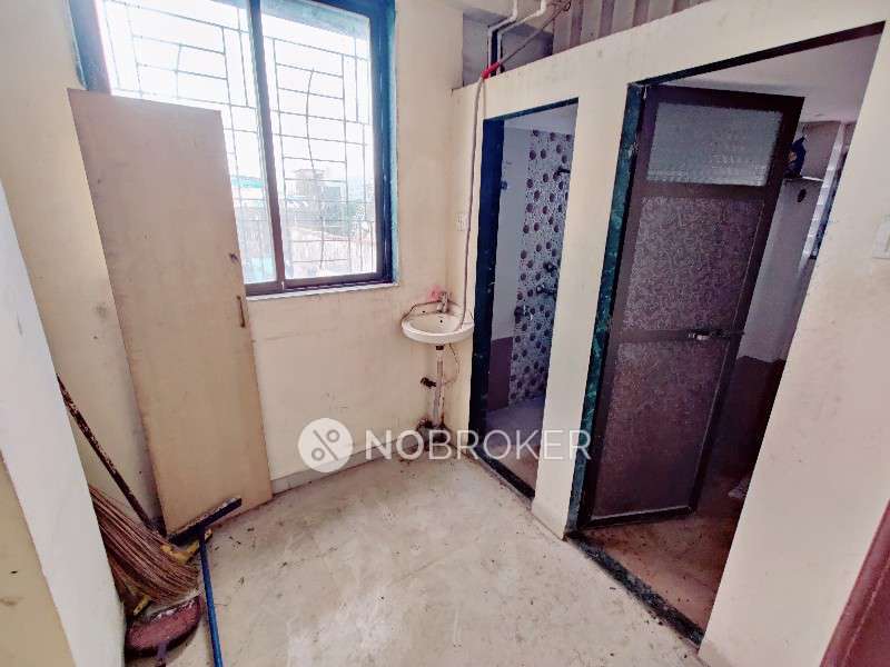 2 BHK Flat In Madhavi Residency For Sale  In Airoli