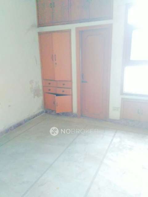 3 BHK Flat For Sale  In Kaushambi
