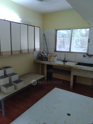 2 BHK Flat In Yashodha Apartments, Bavdhan for Rent  In Bavdhan