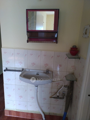 2 BHK Flat In Yashodha Apartments, Bavdhan for Rent  In Bavdhan