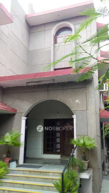 4+ BHK Flat For Sale  In Sector 14