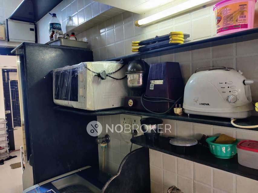 1 BHK Flat In Kaveri Society For Sale  In Santacruz East