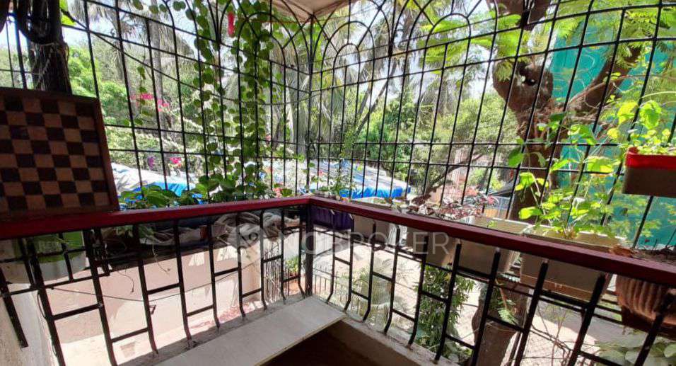 2 BHK Flat In Symbol Apartment For Sale  In 2rxf+qf8 Symbol Apartments, 14, Tertulian Rd, Off Doctor Peter Dias Road, Mount Mary, Bandra West, Mumbai, Maharashtra 400050, India