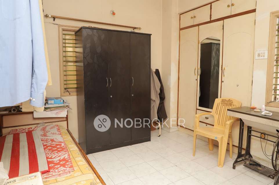 4+ BHK Flat For Sale  In Mathikere