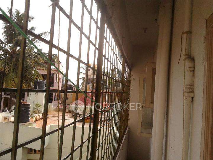 4+ BHK Flat For Sale  In Mathikere