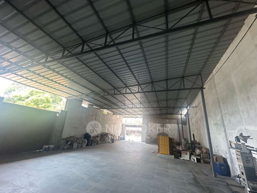Godown/Warehouse in Karwan, Hyderabad for Rent 