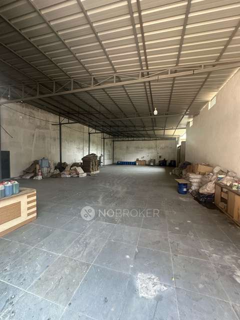 Godown/Warehouse in Karwan, Hyderabad for Rent 